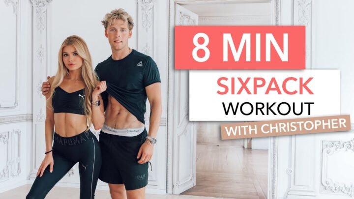 8 MIN SIXPACK WORKOUT – with Christopher & a very special twist / No Equipment I Pamela Reif