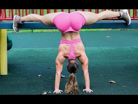 GIRLS WITH IDEAL BODY IN GYM 2018 – Female Fitness Motivation HD