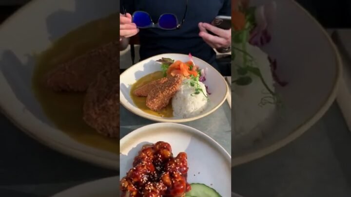 AMAZING Vegan Food U.K. ? #shorts #vegan #plantbased