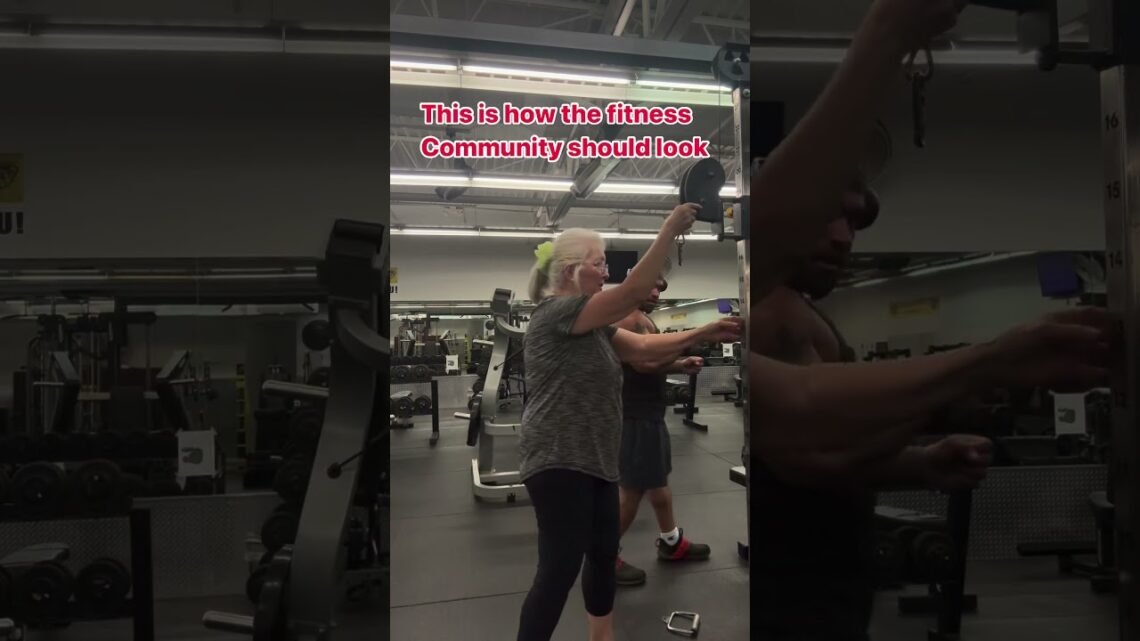 How The Gym Community Should Look IG: _kingtolo_  #gymbros #gymcommunity #wholesome