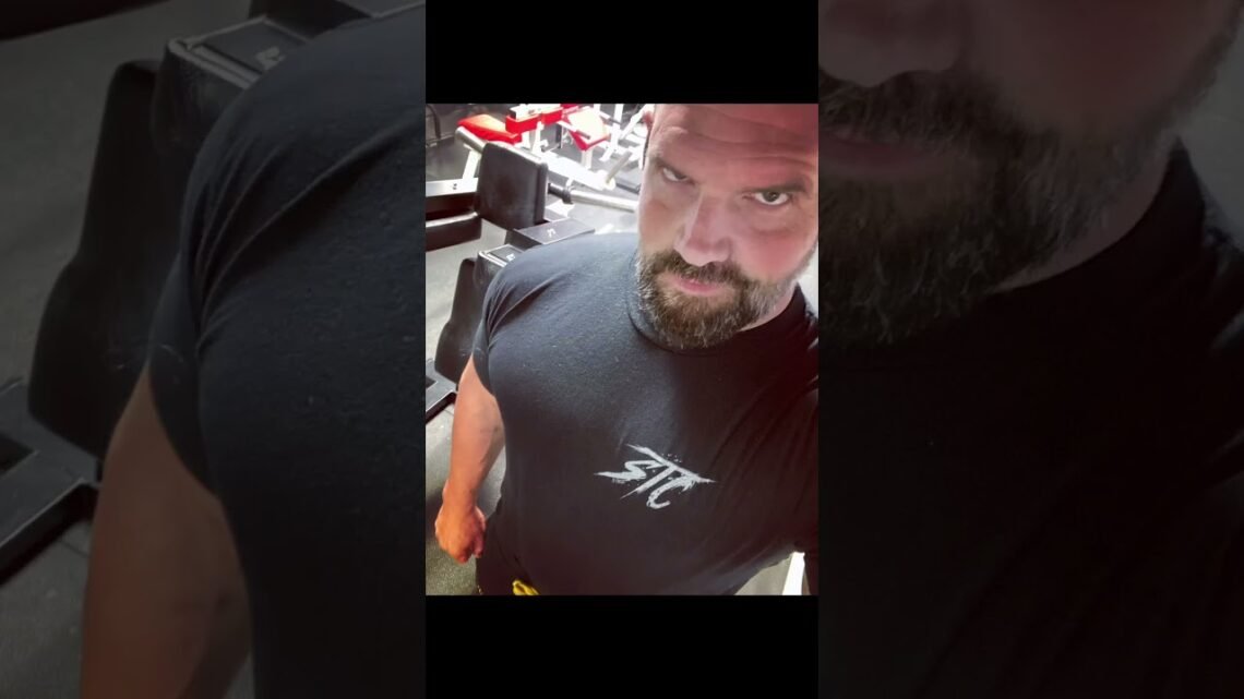 Just show up IG: ethansuplee #fitness #fitnessmotivation #consistency #gym #workout #gotothegym