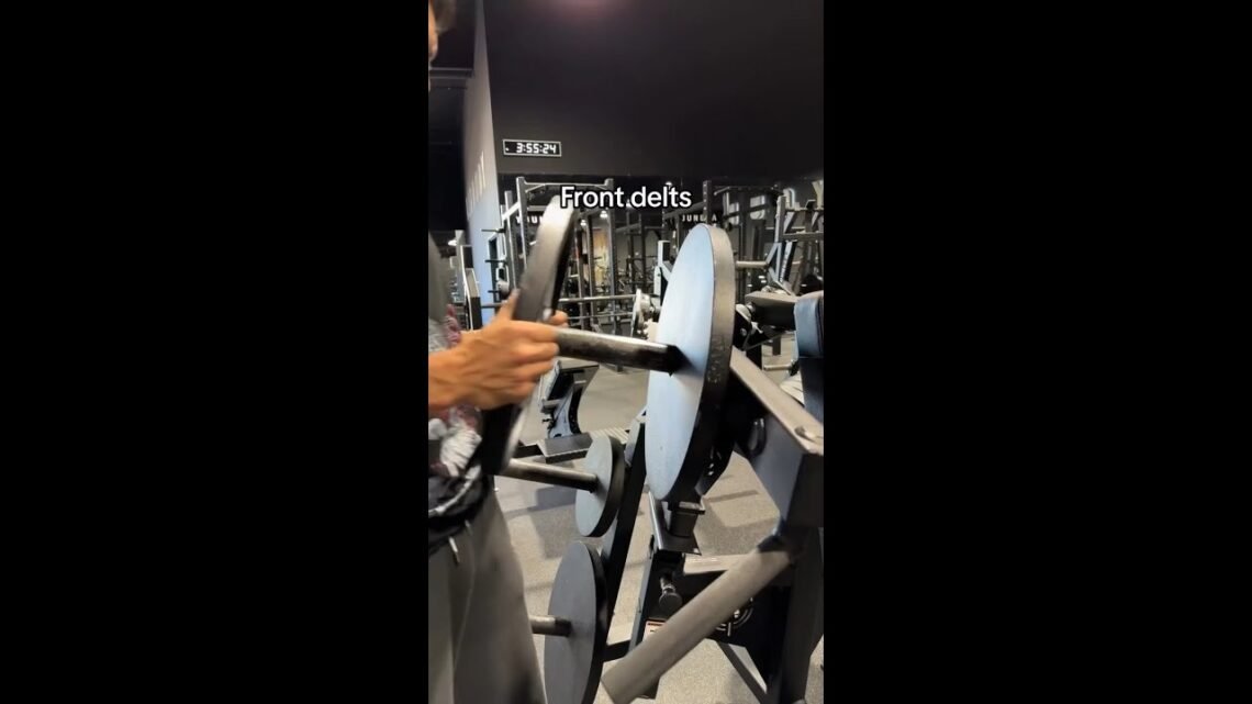 The Worst Thing About Shoulder Day IG @larry_gao