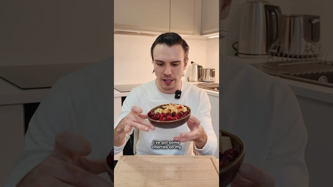 Winter Oatmeal Bowl I’m Obsessed With! #veganrecipes #plantbased #vegancooking