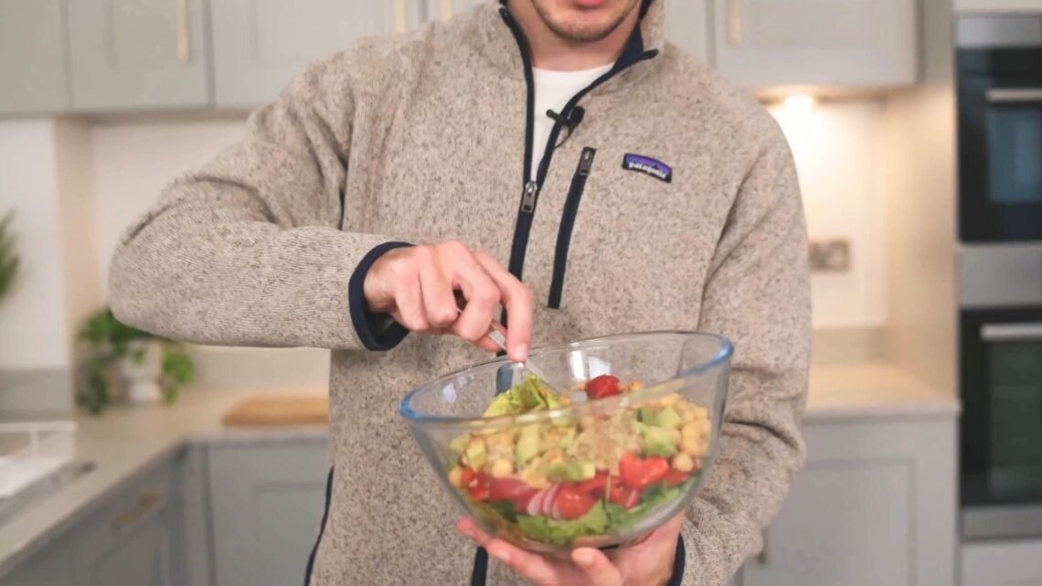 Stop overcomplicating plant-based diets. Eat like this instead.