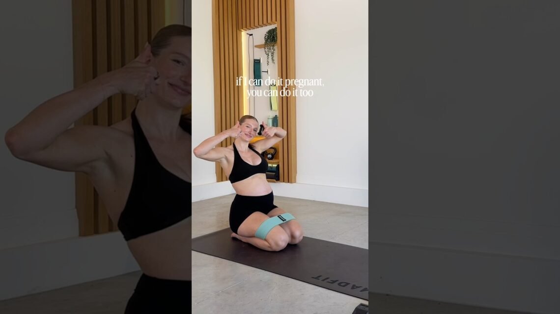 Pregnancy friendly workouts have NOT been lacking intensity over here😮‍💨